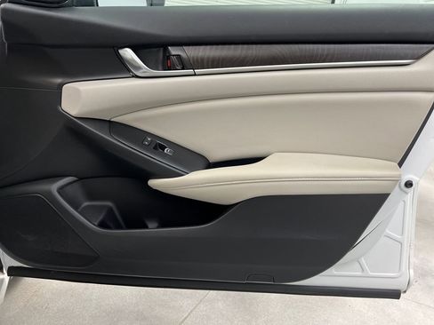 Used 2019 Honda Accord EX-L image 23