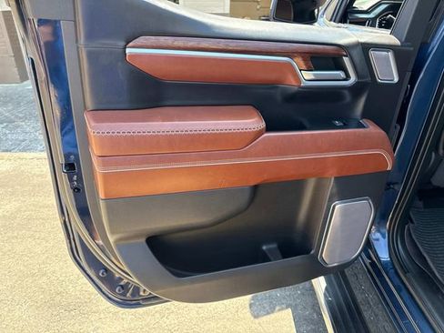 Used 2023 GMC Sierra 1500 Denali Ultimate image 19