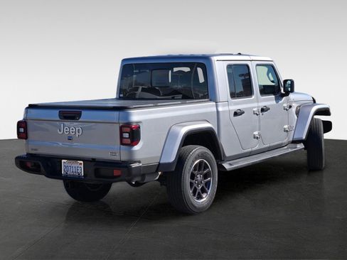Used 2021 Jeep Gladiator Overland w/ Popular Equipment Package image 4