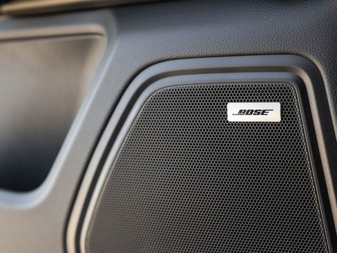 Certified 2026 Porsche Macan image 20