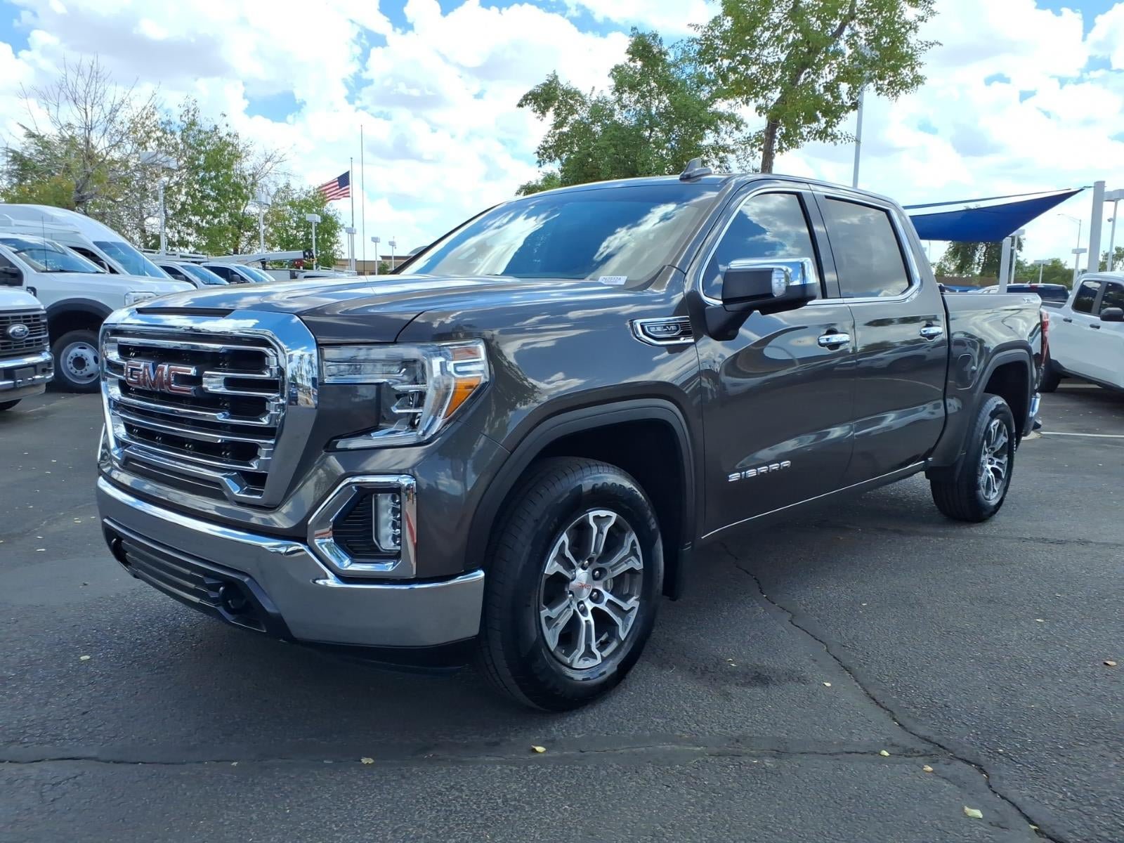 Used 2019 GMC Sierra 1500 SLT w/ X31 Off-Road Package AWD/4WD image 8
