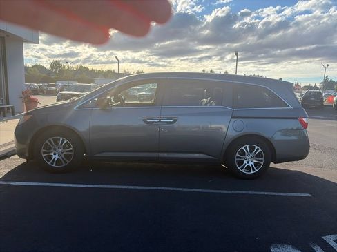 Used 2012 Honda Odyssey EX-L image 3