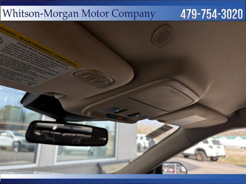 Used 2020 Ford Explorer Limited image 29