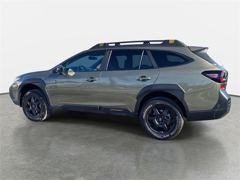 Used 2024 Subaru Outback Wilderness image 3