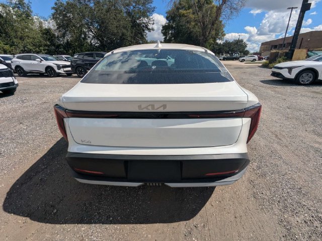 New 2027 Kia K4 FWD image 5