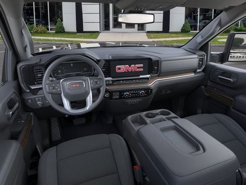 New 2026 GMC Sierra 3500 SLE AWD/4WD image 15