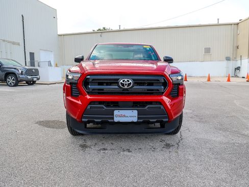 Used 2026 Toyota Tacoma SR RWD image 3