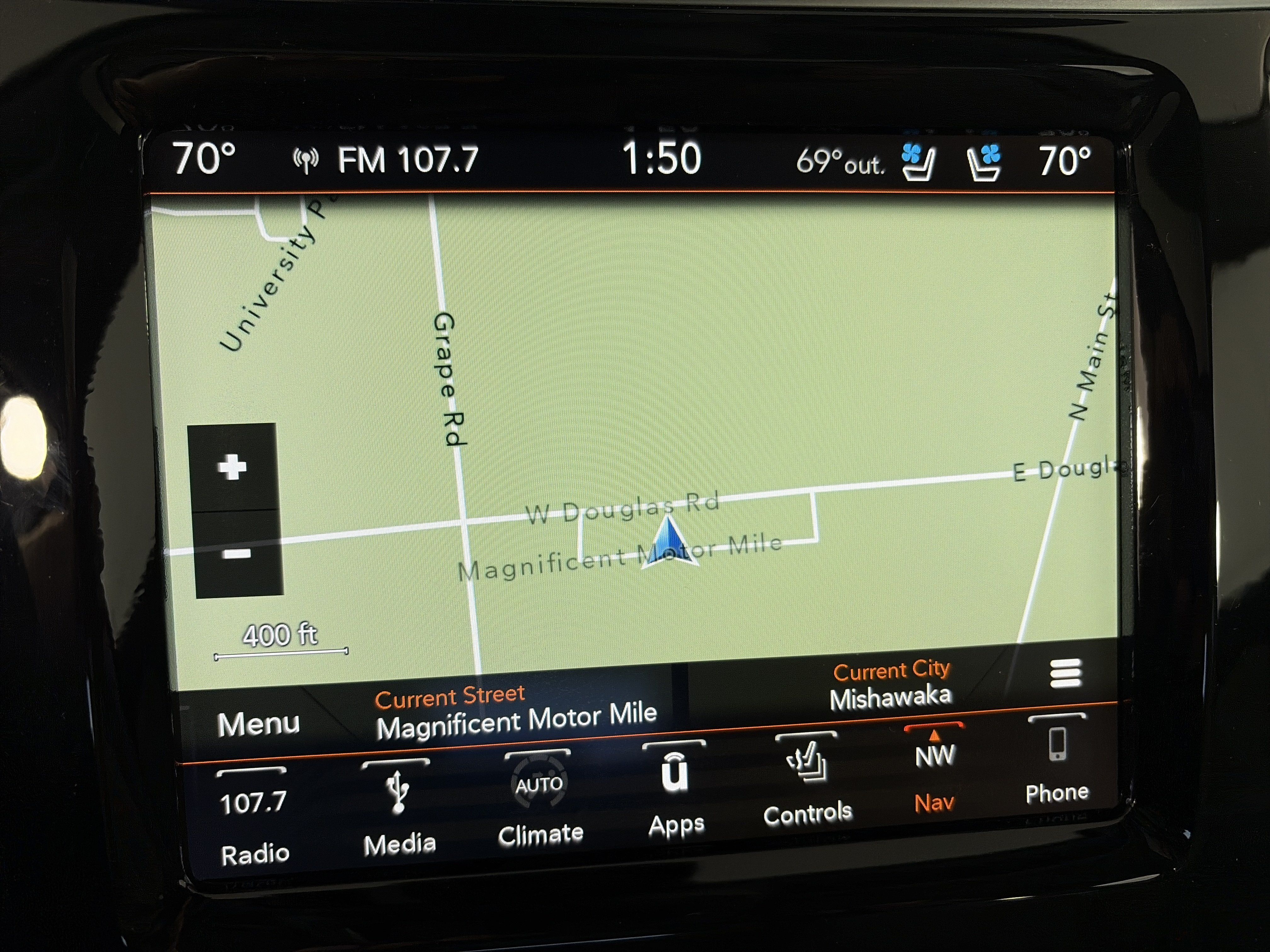 Used 2019 Jeep Cherokee Limited w/ Luxury Group AWD/4WD image 25