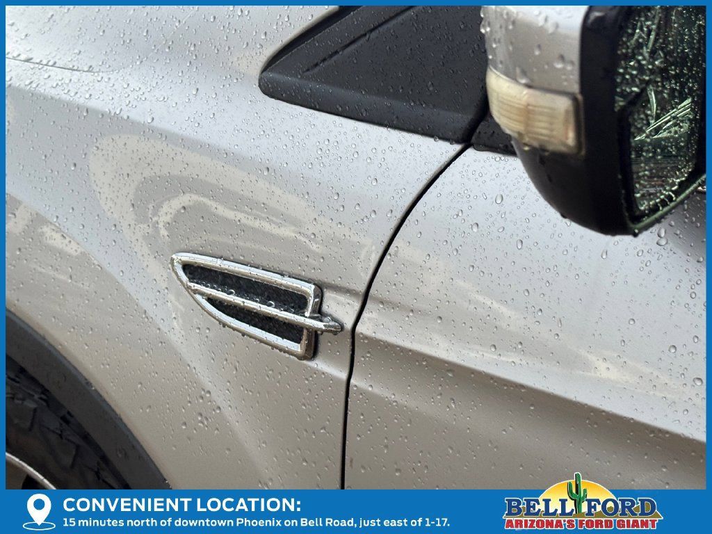 Used 2015 Ford Escape Titanium FWD image 13