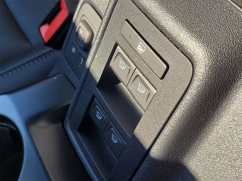 New 2025 Ford Bronco Outer Banks image 27