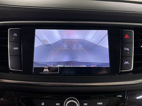 Certified 2023 Buick Enclave Essence AWD/4WD image 14