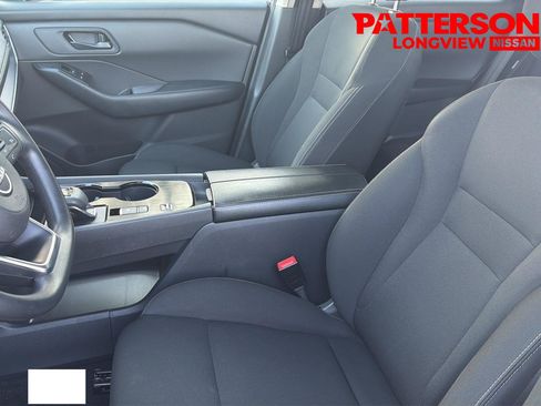 Used 2024 Nissan Rogue S FWD image 18