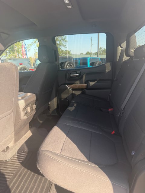 Used 2022 Chevrolet Silverado 1500 RST w/ Convenience Package II AWD/4WD image 12