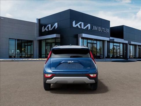 New 2026 Kia Niro EX FWD image 5