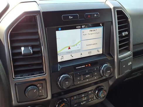 Used 2019 Ford F150 XLT w/ Equipment Group 302A Luxury AWD/4WD image 22
