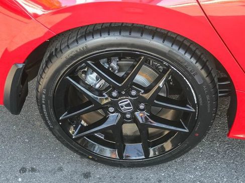 Used 2025 Honda Civic Sport image 11