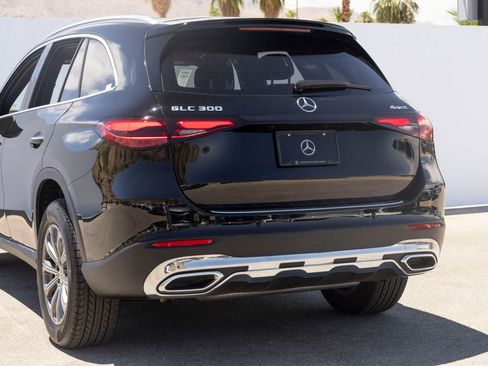 Used 2026 Mercedes-Benz GLC 300 4MATIC image 8