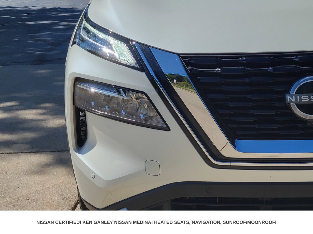 Certified 2023 Nissan Rogue Platinum w/ Platinum Premium Package AWD/4WD image 9