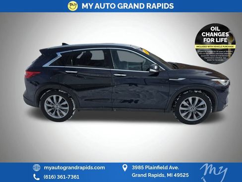 Used 2019 INFINITI QX50 Luxe w/ Navigation Package image 8