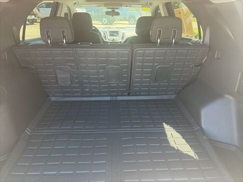 Used 2019 Chevrolet Equinox LT FWD image 6