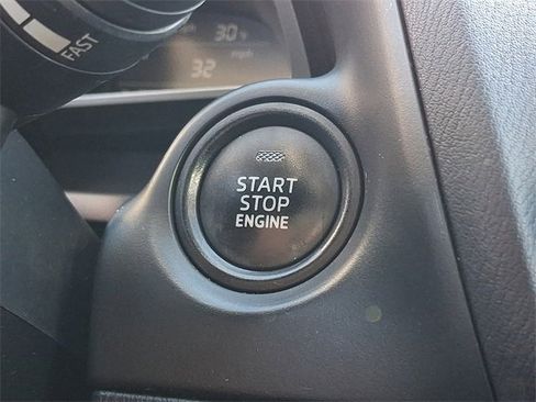 Used 2017 MAZDA MAZDA3 Sport image 22