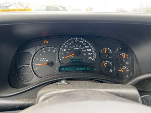 Used 2005 Chevrolet Silverado 1500 w/ Light Duty Power Package image 14