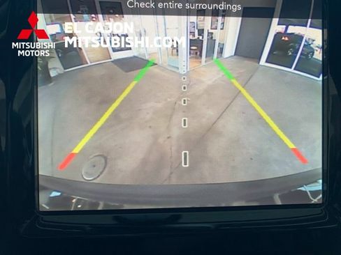 Used 2019 Jeep Cherokee Limited image 17