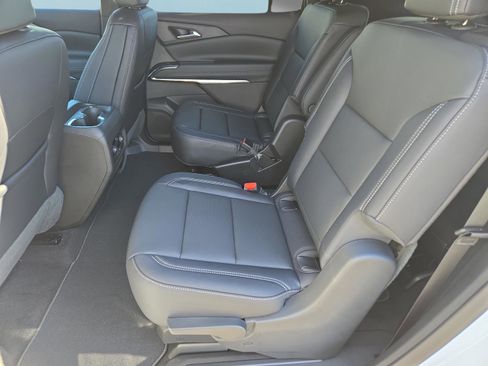 New 2026 Chevrolet Traverse LT image 19