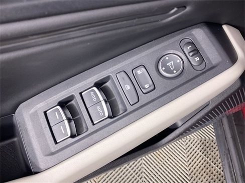 New 2025 Honda Accord SE image 13