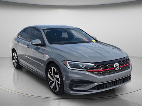 Used 2020 Volkswagen Jetta GLI FWD image 4