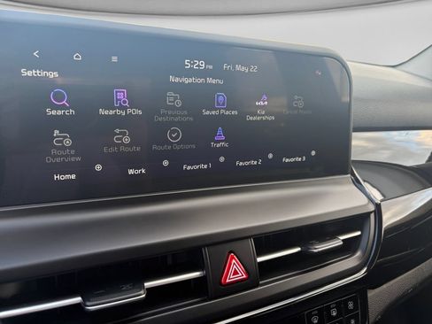 Used 2025 Kia Seltos S FWD image 11