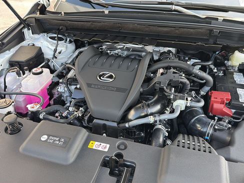 New 2026 Lexus NX 350 AWD image 34