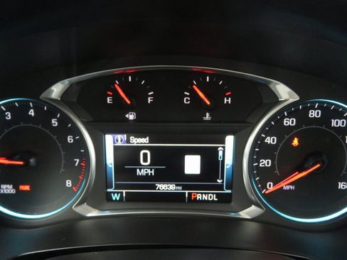 Used 2019 Chevrolet Traverse LT w/ LT Premium Package image 24