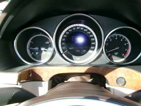 Used 2014 Mercedes-Benz E 350 Sedan image 16