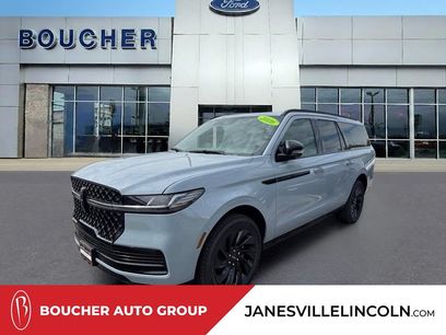 New 2026 Lincoln Navigator L Reserve w/ Jet Appearance Package