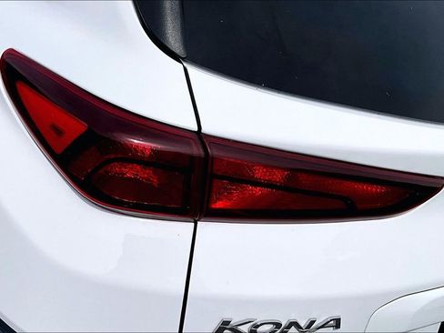 Used 2023 Hyundai Kona SEL AWD/4WD image 23