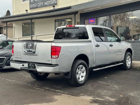 Used 2009 Nissan Titan XE image 5