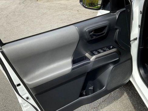 Used 2023 Toyota Tacoma SR5 RWD image 26
