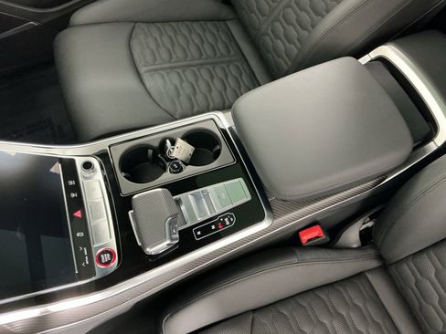 New 2026 Audi RS Q8 performance image 17