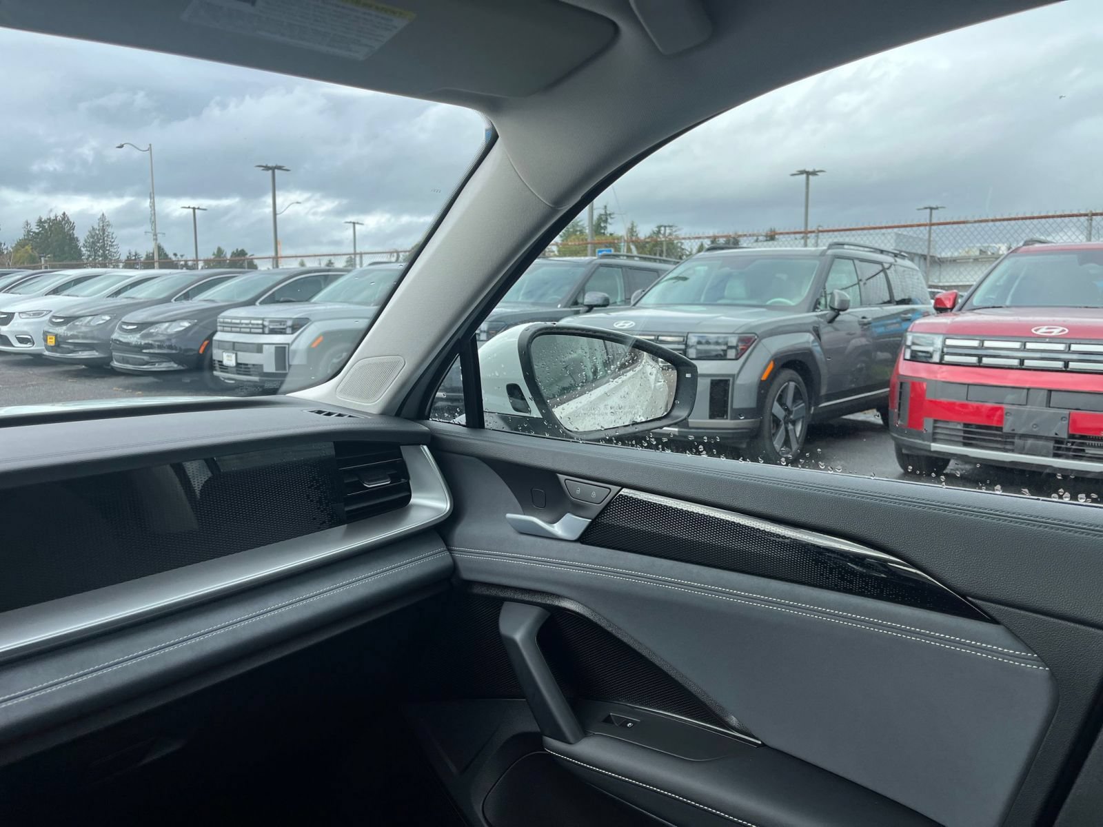Used 2026 Volkswagen Tiguan SE AWD/4WD image 36