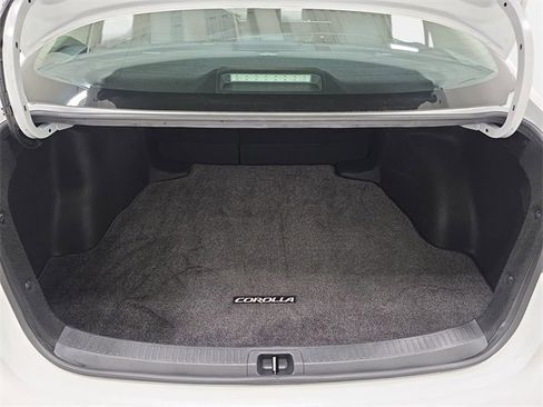 Certified 2023 Toyota Corolla LE w/ Carpet Mat Package (TMS) image 31