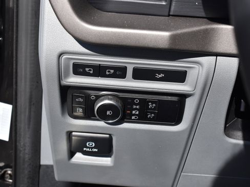 Used 2024 Ford F150 XLT w/ Equipment Group 302A MID image 17