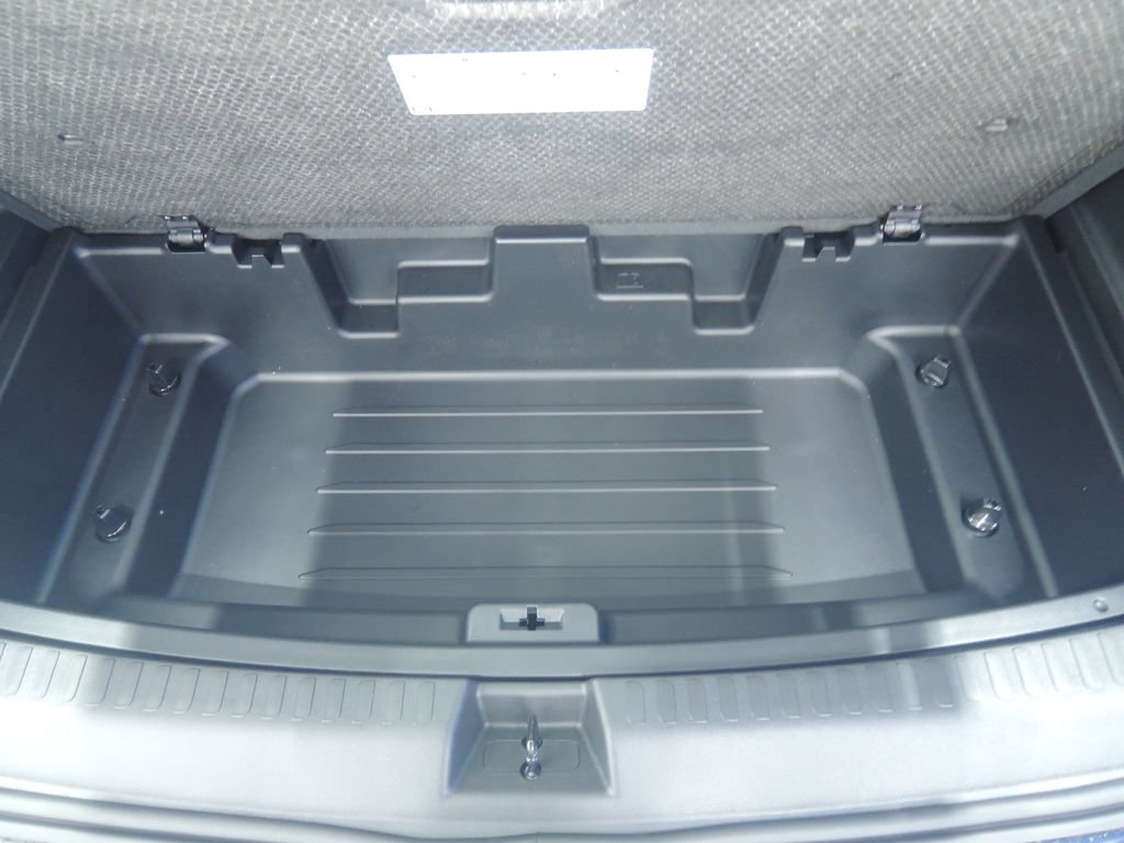 New 2026 Chevrolet Traverse RS FWD image 33
