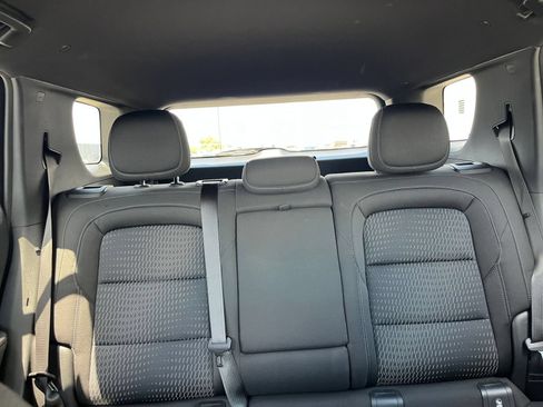 Used 2025 Chevrolet Equinox LT FWD image 38