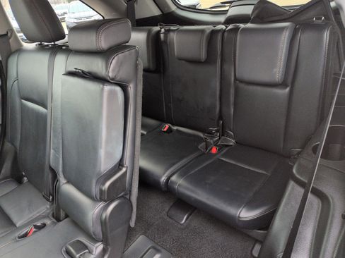 Used 2016 Toyota Highlander XLE image 24