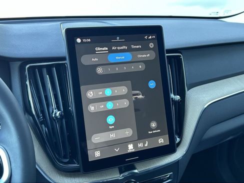 New 2026 Volvo XC60 B5 Plus w/ Climate Package image 21