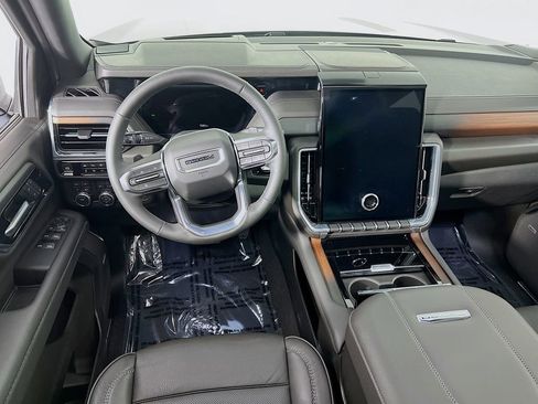 Certified 2025 GMC Yukon Denali w/ Sun & Power Step Package AWD/4WD image 23