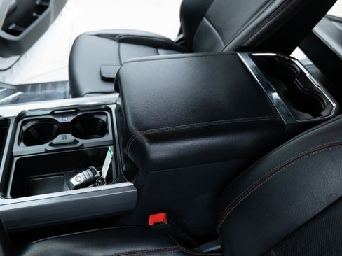 Used 2024 Ford F250 Lariat image 59