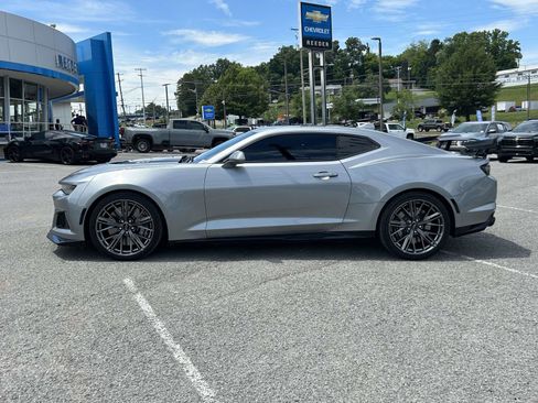 Used 2023 Chevrolet Camaro ZL1 RWD image 6