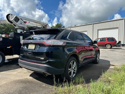 Used 2016 Ford Edge Titanium FWD image 4